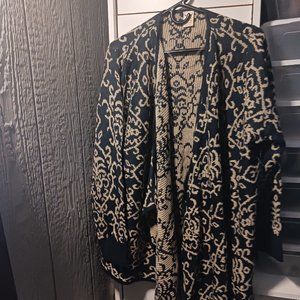 long sweater with gold pattern